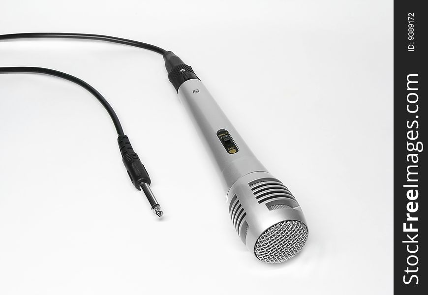 Microphone