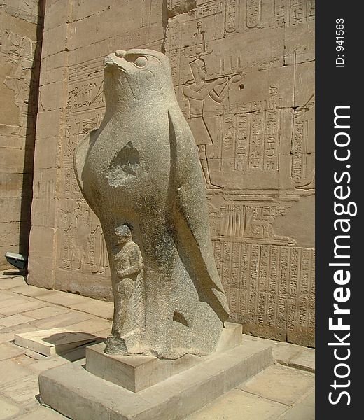 Horus temple in egypt