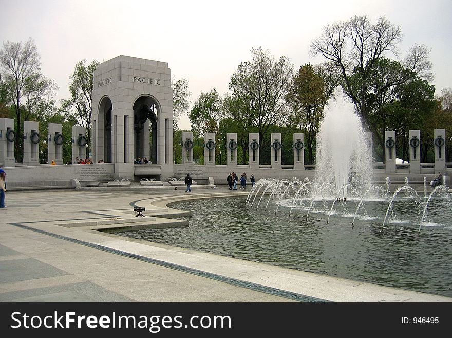 Water fountain at World War II Memorial. Water fountain at World War II Memorial.