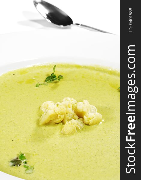 Cream of Vegetable Soup with Cauliflower and Green