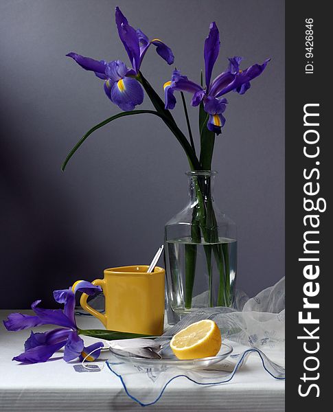 Beautiful iris with lemon tea