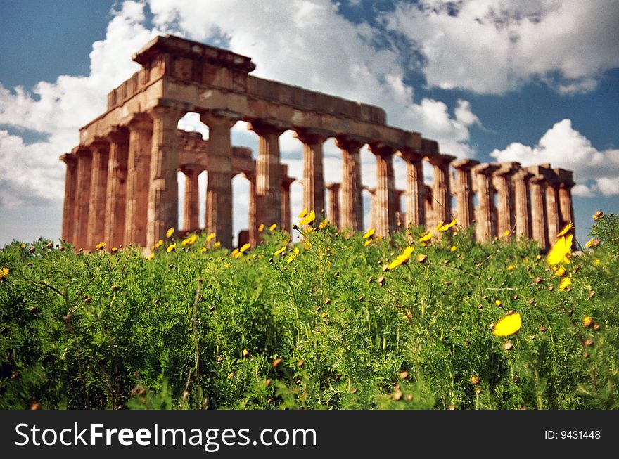 A Greek temple situated in the ancient city of Selinunte. A Greek temple situated in the ancient city of Selinunte.