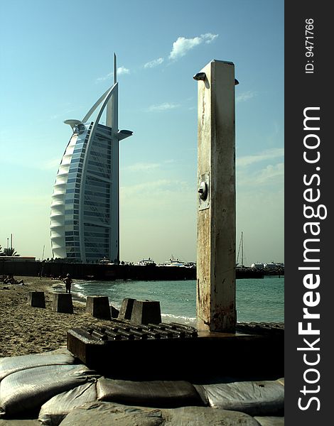 Burj al Arab hotel in Dubai with beach shower