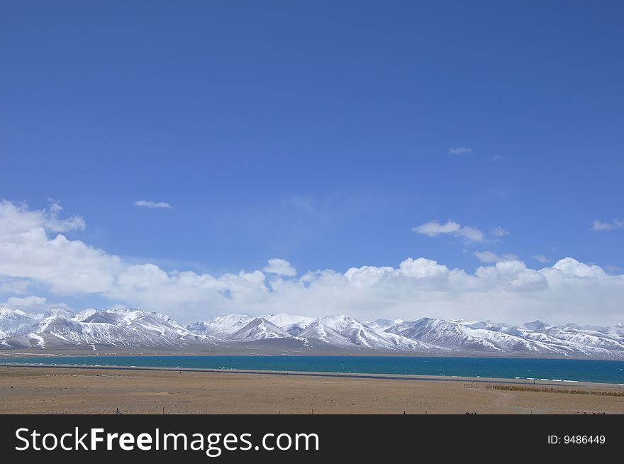 snow mountain and lake in tibet