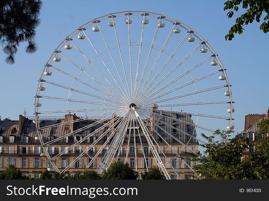 Big wheel on tuileries garden, Paris