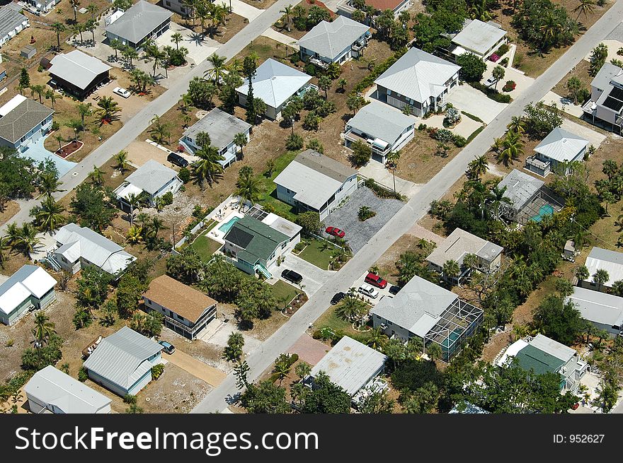 Aerial image of a Florida residential neighborhood