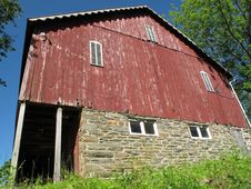 Rural Maryland Barn In May Stock Photography