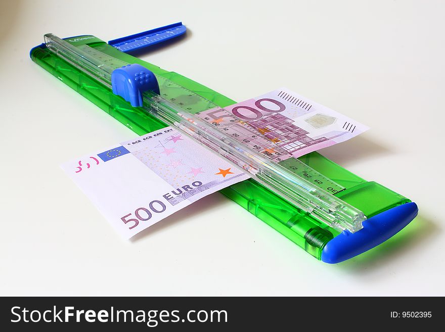 500 euro by photo cutter