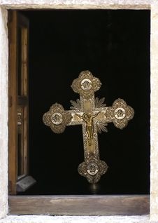 Cross In Window Royalty Free Stock Image