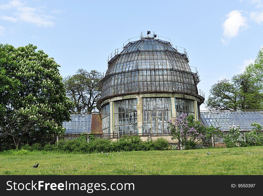 Hothouse botanical garden dome glass