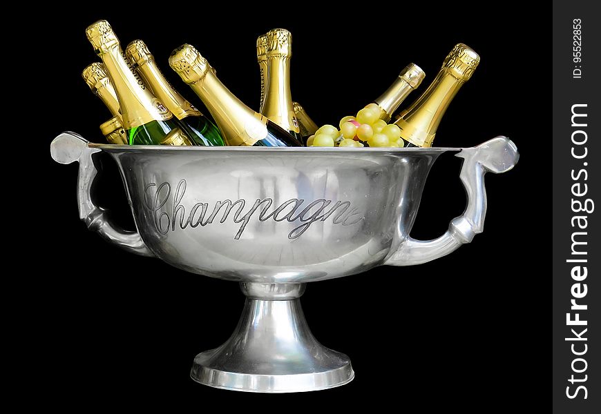 Champagne, Tableware, Wine, Drink