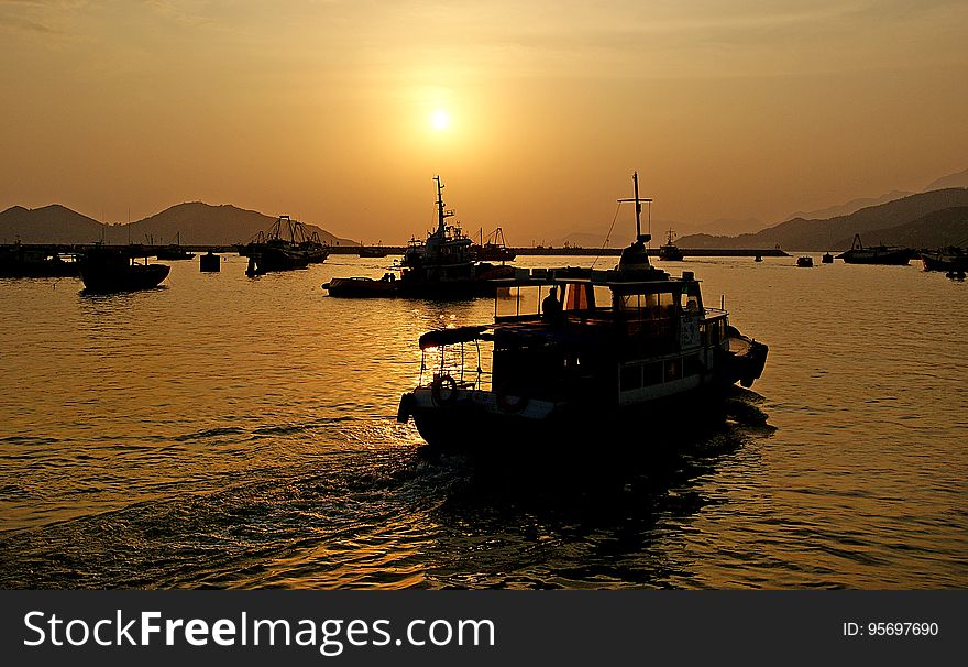 10 kilometers &#x28;approx. 6.2 miles&#x29; southwest of Hong Kong Island lays the Cheung Chau Island. Although it is only a small area, it has a comparatively large population of more than 20,000 people. The residents live mainly in the middle part of the island where the land is low. Because this little island is shaped like a dumbbell - large at its two ends and narrower in the middle - it is also named &#x27;Dumbbell Island&#x27;. Cheung Chau Island has been a fishing village since the Ming Dynasty &#x28;1368-1644&#x29;. All day long the ports are busy with the comings and goings of the fishing boats. In the evening, the port is awash with the soft light of the setting sun. Wherever you look, day or night, you are seeing a beautiful picture. The island is peaceful and moves calmly through each day, providing tourists a pleasant place to escape from the hustle and bustle of city-life. 10 kilometers &#x28;approx. 6.2 miles&#x29; southwest of Hong Kong Island lays the Cheung Chau Island. Although it is only a small area, it has a comparatively large population of more than 20,000 people. The residents live mainly in the middle part of the island where the land is low. Because this little island is shaped like a dumbbell - large at its two ends and narrower in the middle - it is also named &#x27;Dumbbell Island&#x27;. Cheung Chau Island has been a fishing village since the Ming Dynasty &#x28;1368-1644&#x29;. All day long the ports are busy with the comings and goings of the fishing boats. In the evening, the port is awash with the soft light of the setting sun. Wherever you look, day or night, you are seeing a beautiful picture. The island is peaceful and moves calmly through each day, providing tourists a pleasant place to escape from the hustle and bustle of city-life.