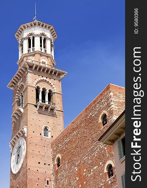 Tower Lamberti In City Verona