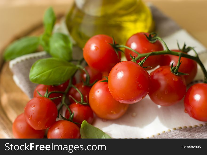 Tomatoes With Basil And Olive Oil