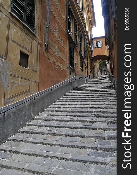 Caruggi and ancient buildings in Genova (Italy) .