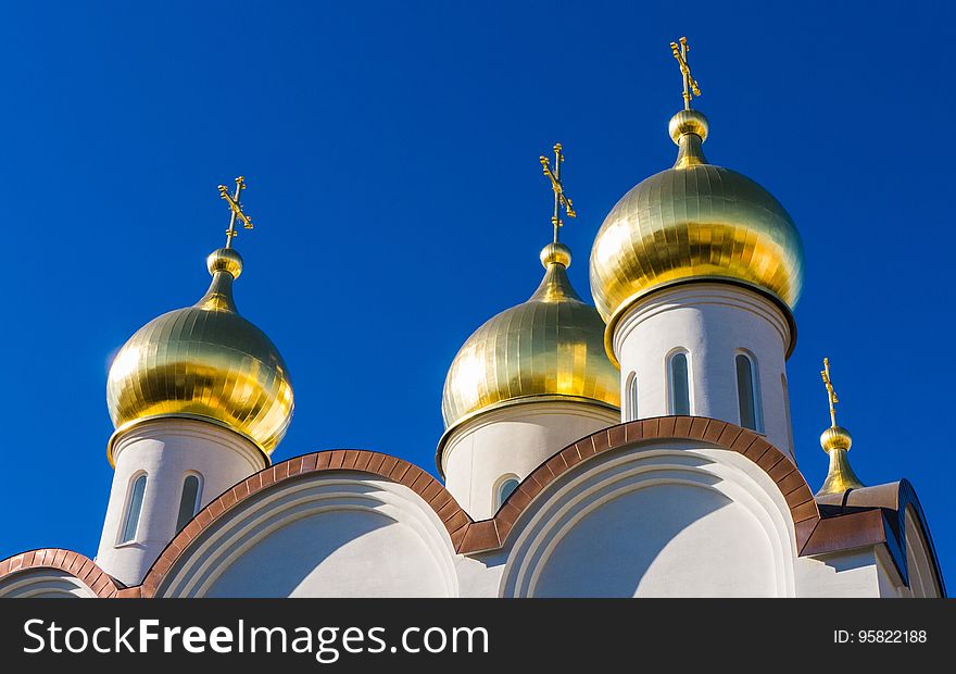 Sky, Dome, Landmark, Spire