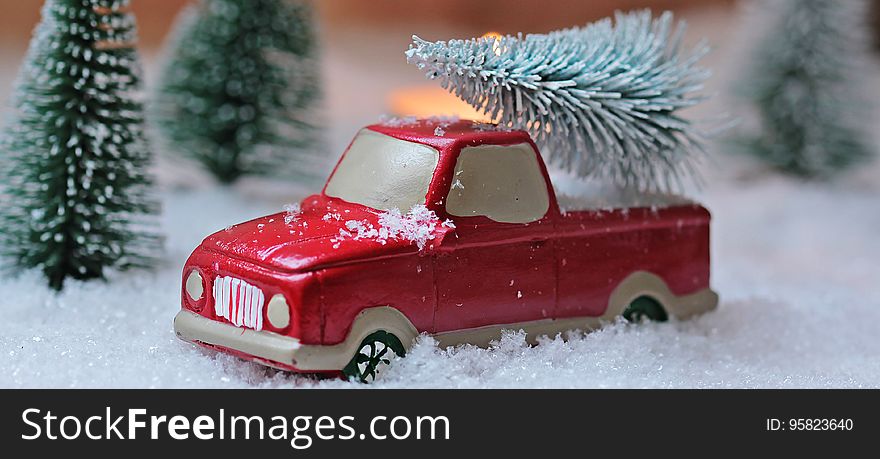 Red, Car, Snow, Motor Vehicle