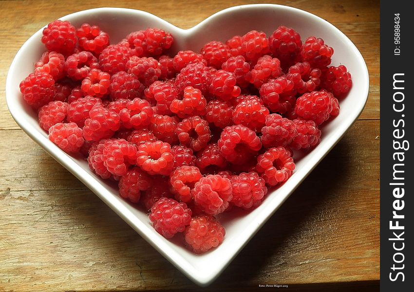 Raspberry, Berry, Natural Foods, Fruit