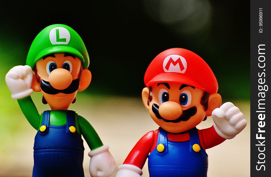 Luigi and Super Mario Figure