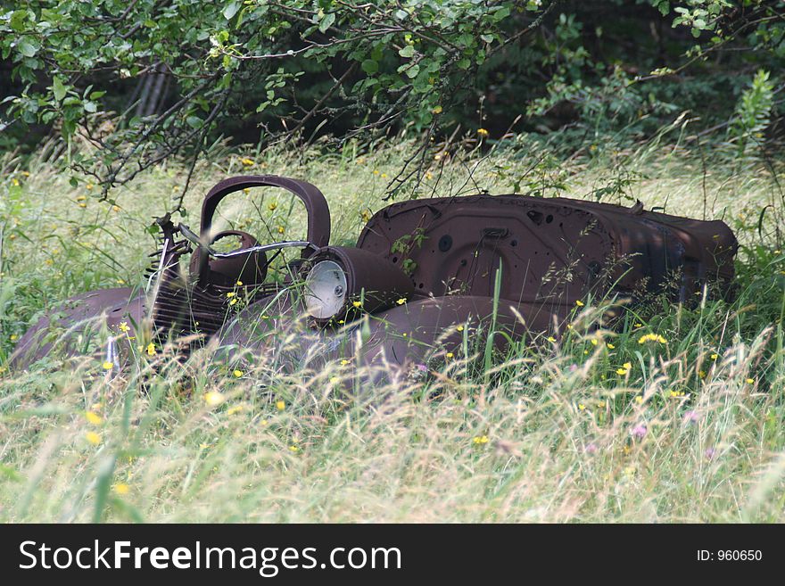 Old rusty truck on maine island