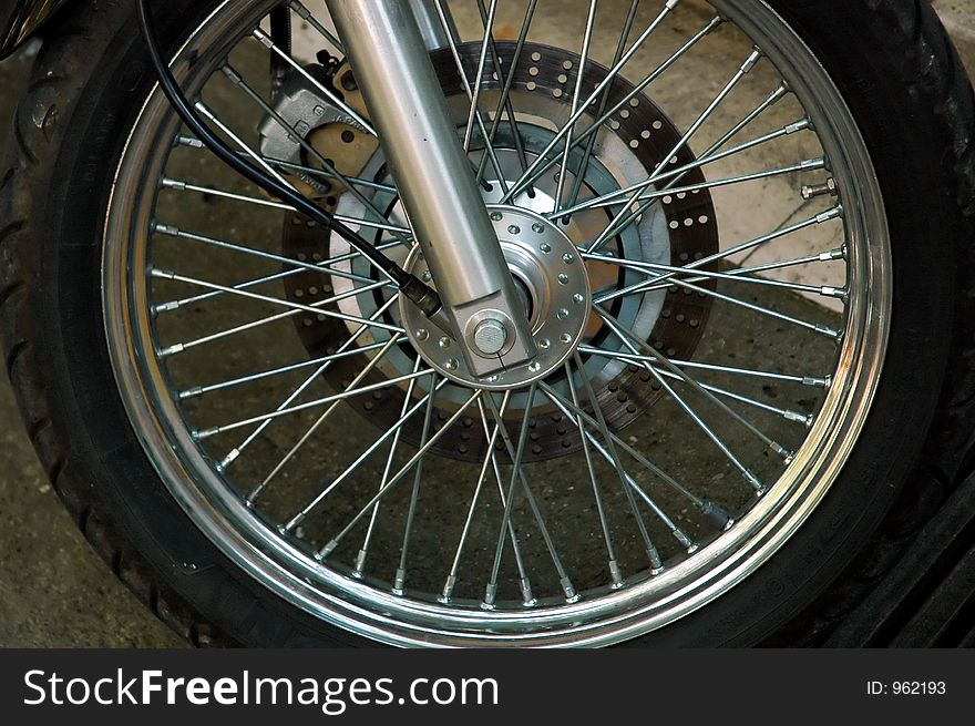 Motorcycle wheel