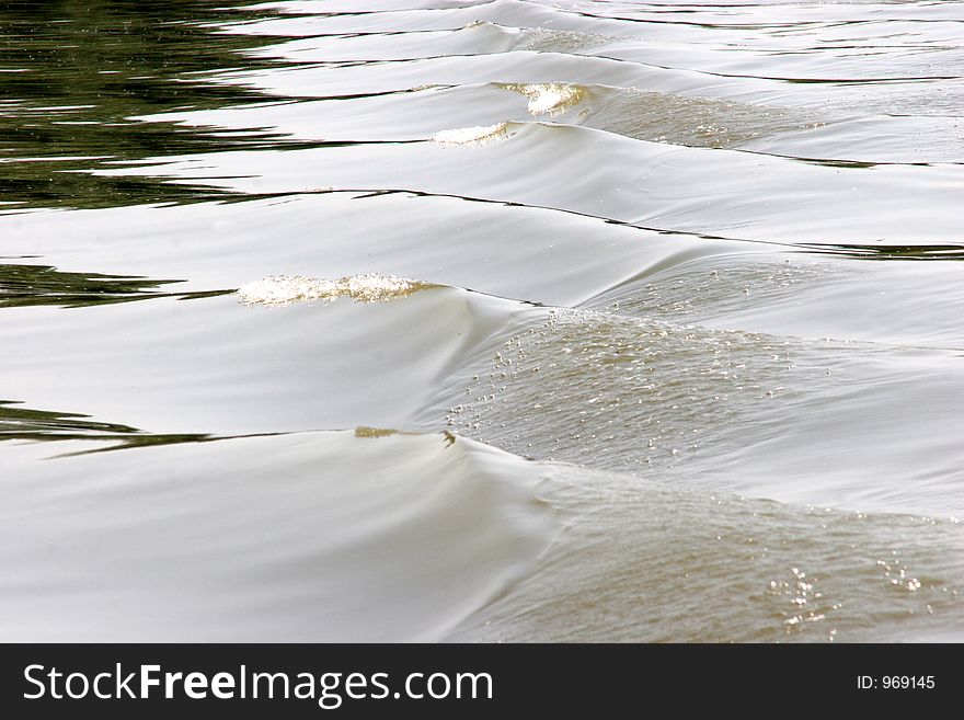 River waves