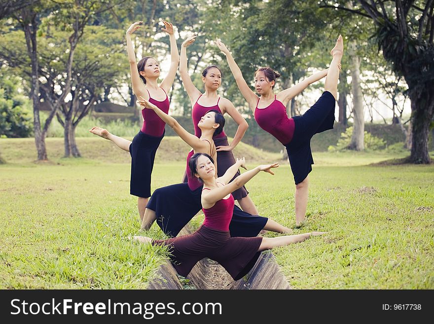 asian female ballet dancers outdoor. asian female ballet dancers outdoor
