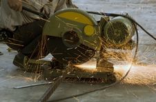 Cutting Metal Royalty Free Stock Images Cutting Metal Royalty Free Stock Images