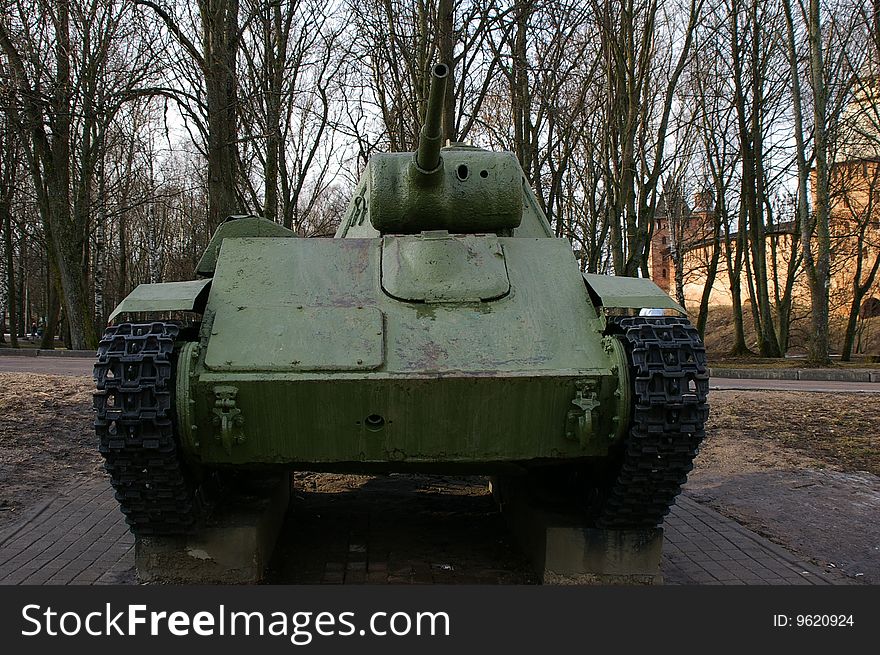 Old sovjet tank in Novgorod