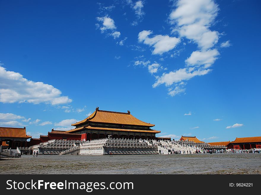 The hall of supreme harmony, popularly called jin luan dian(hall of imperial throne).It was built in 1420 and formerly named Feng Tian Dian (hall of offering heaven),changed the name for Huang Ji Dian (hall of great supremacy) and began to be called the present name. The hall of supreme harmony, popularly called jin luan dian(hall of imperial throne).It was built in 1420 and formerly named Feng Tian Dian (hall of offering heaven),changed the name for Huang Ji Dian (hall of great supremacy) and began to be called the present name.