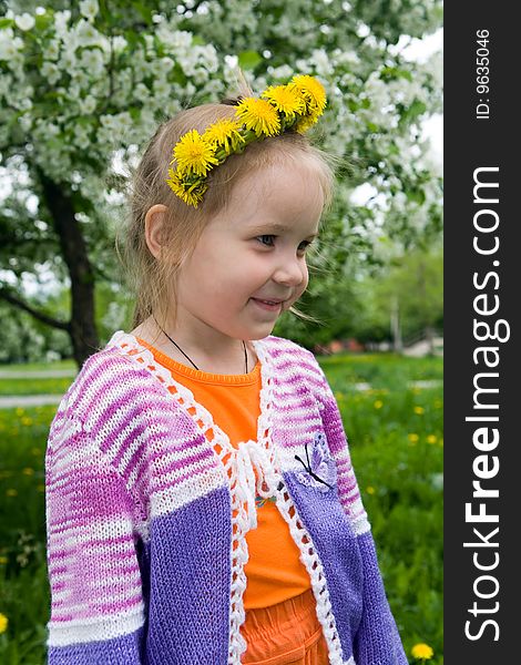 The Girl And A Wreath From Dandelions 1