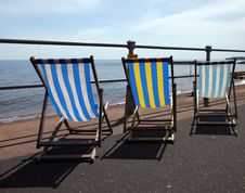 Deck Chairs Along Sidmouth Sea Front Stock Images Deck Chairs Along Sidmouth Sea Front Stock Images