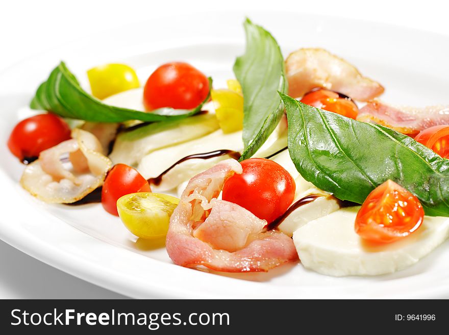 Salad - Tomato With Mozzarella