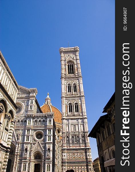 Streetview loooking out at the 'Duomo Santa Maria del Fiore', Florence, Italy