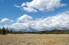 Grand Tetons Landscape With Prairie Royalty Free Stock Images Grand Tetons Landscape With Prairie Royalty Free Stock Images