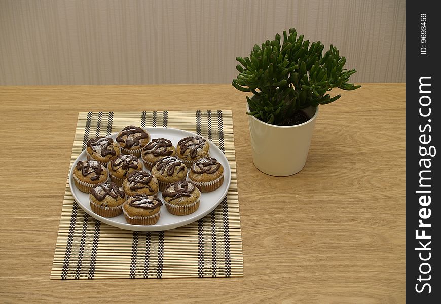 Plateful of muffins on a table