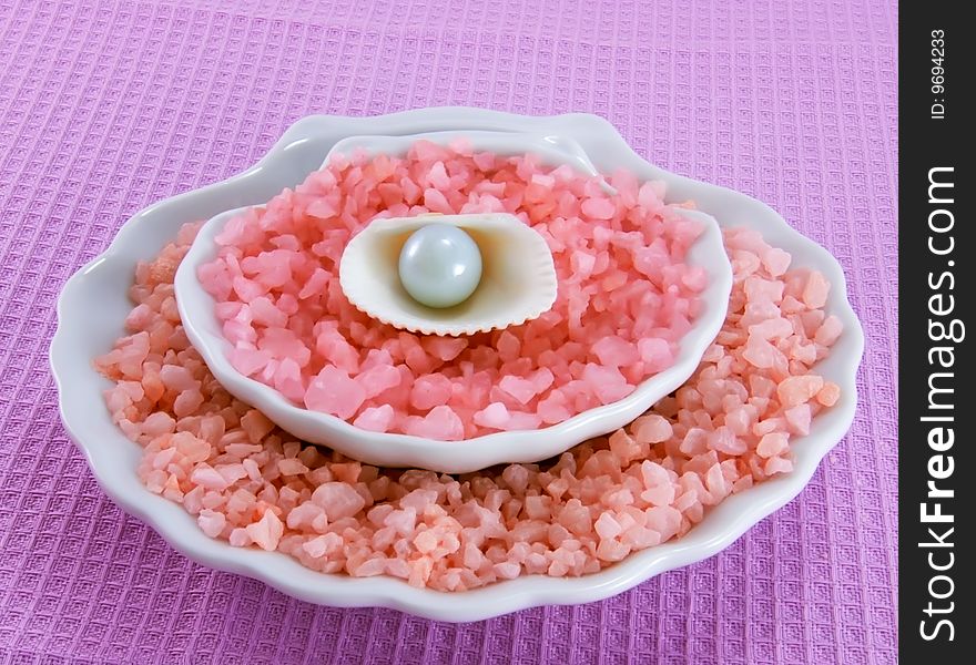 Marine salt with the aroma of rose oil for relaxation. Marine salt with the aroma of rose oil for relaxation