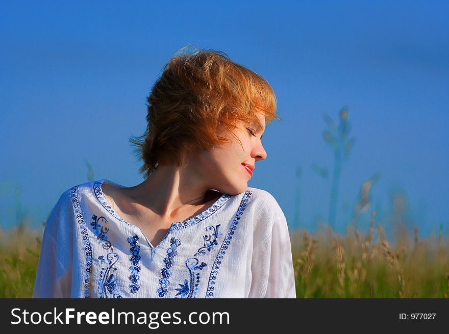 Beauty girl in field