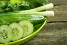 Cucumbers Onions And Fennel On Green Plate On Wo Stock Photos Cucumbers Onions And Fennel On Green Plate On Wo Stock Photos