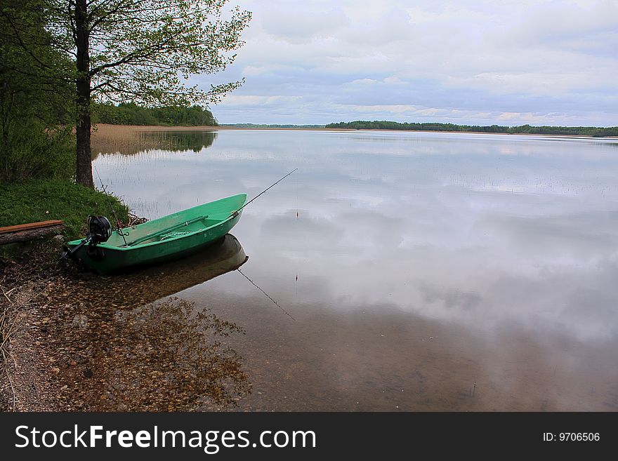 Boat on the lake