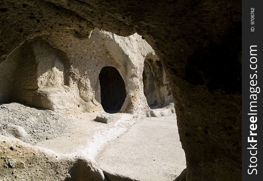 Vardzia Stones City