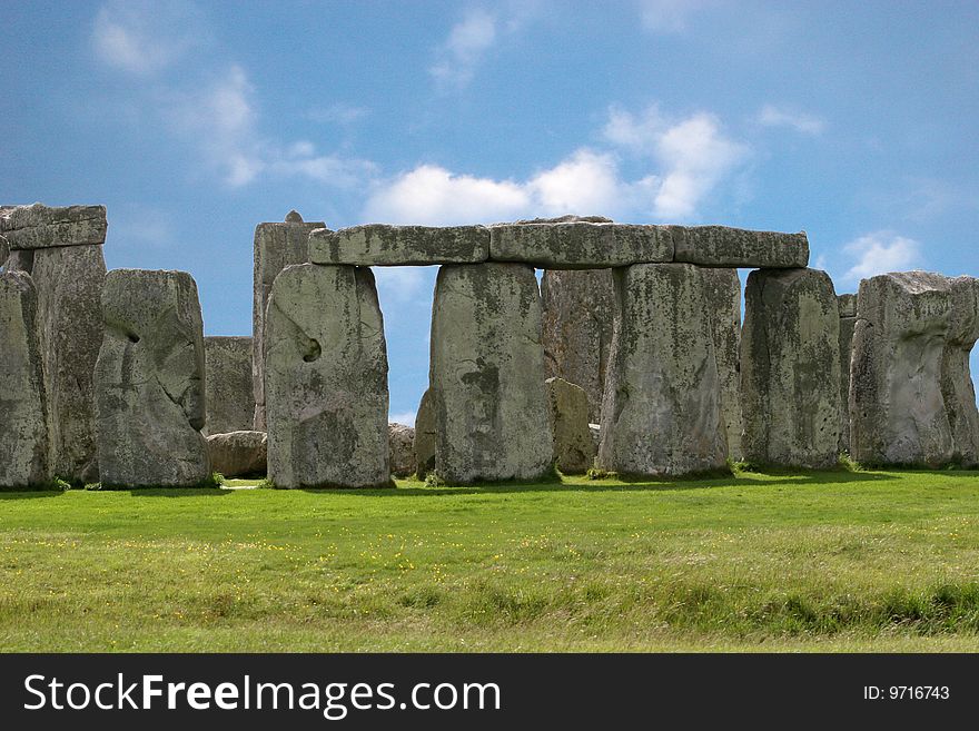 Standing stones of stonehenge ancient monument