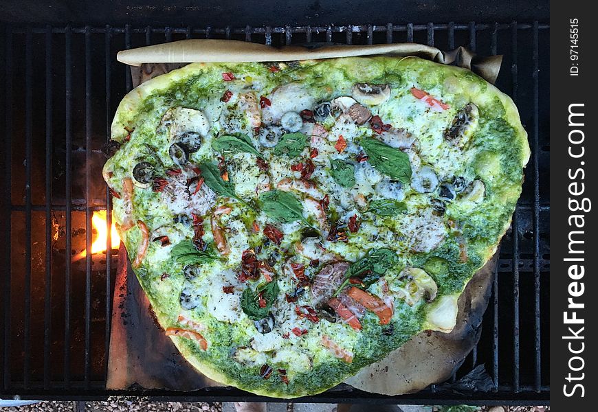 Tonight&x27;s Grilled Pizza