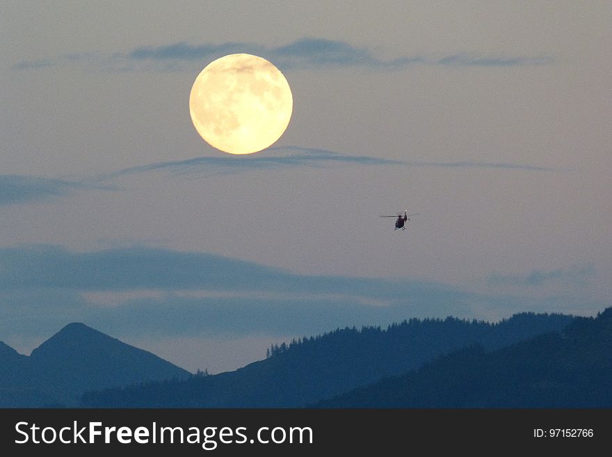 Sky, Daytime, Atmosphere, Moon