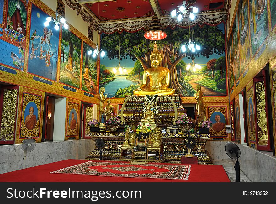 Temple Cruch Buddha Indoor