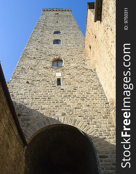 San Gimignano tower (Tuscany - Italy)