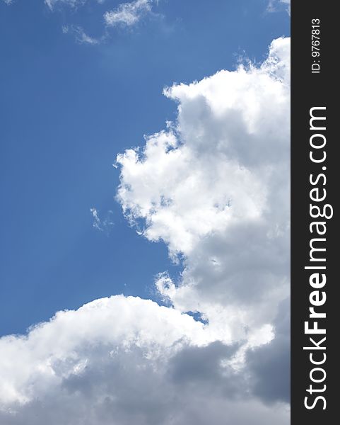 Blue sky with cloud closeup