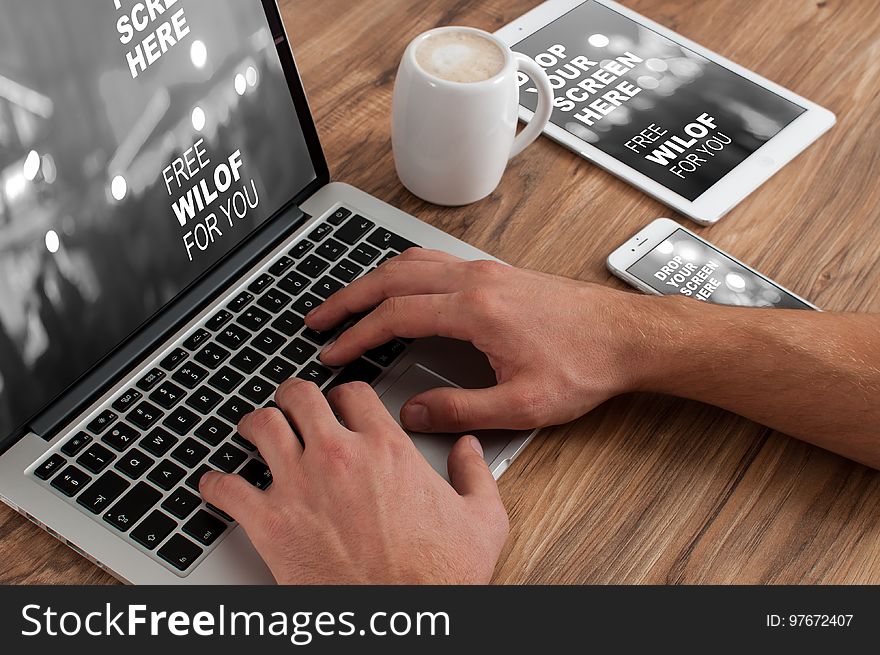 Computer Keyboard, Finger, Hand, Cup