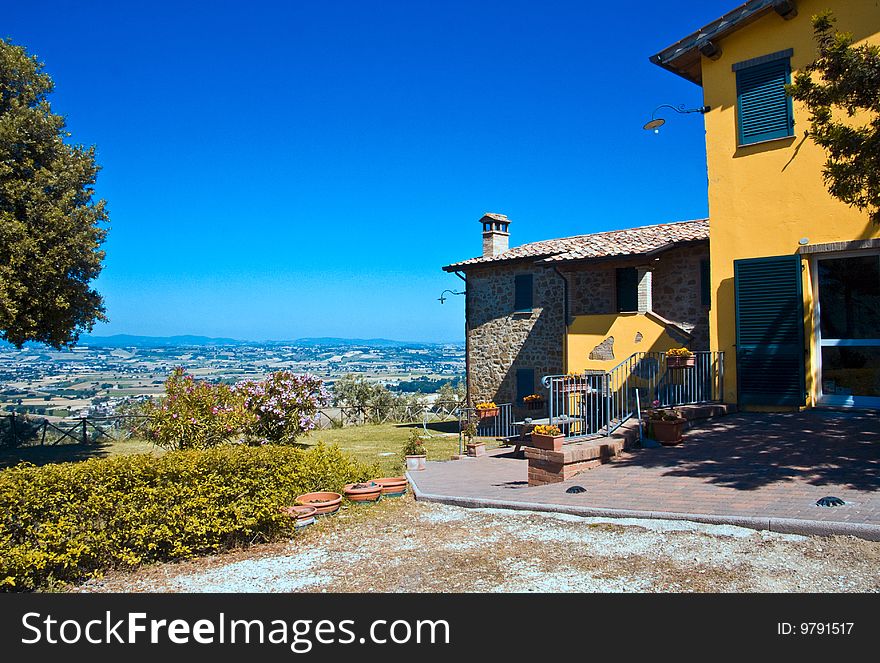 Italian Villa in Umbria with beautiful wiew on the valley