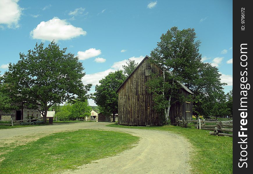 An old barn at King's Landing in New Brunswick.
Photo taken on: June 07th, 2009. An old barn at King's Landing in New Brunswick.
Photo taken on: June 07th, 2009